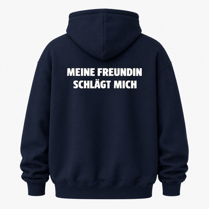 MEINE FREUNDIN SCHLÄGT MICH HOODIE (BACK PRINT)